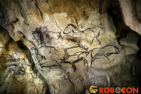 Những bức vẽ trong hang động Grotter Chauvet