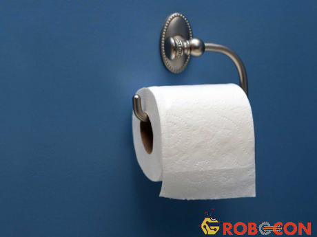 Cuộn giấy vệ sinh ở nhà bạn được treo theo kiểu nào?
