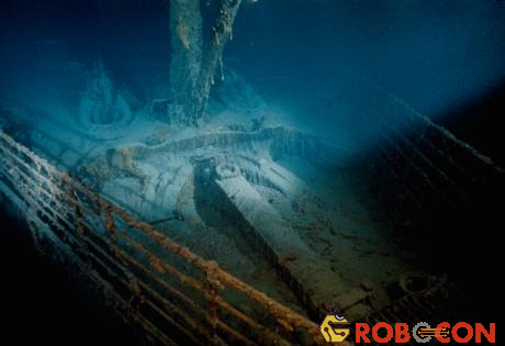 Xác tàu Titanic nằm ở độ sâu 3.800 mét dưới đáy biển Bắc Đại Tây Dương