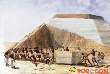 Quá trình xây dựng kim tự tháp Ai Cập cho đến nay vẫn còn là câu hỏi chưa có lời giải đáp.