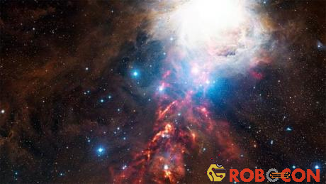 Tinh vân Orion (hay Messier 42) thuộc chòm sao Orion, là một tinh vân cách chúng ta khoảng 1,34 năm ánh sáng.