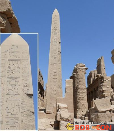 Các tượng đài khổng lồ bằng đá granit đánh bóng tại Ai Cập.