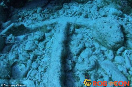 Chiếc mỏ neo khổng lồ được phát hiện ở vùng biển phía Nam Caribbe.
