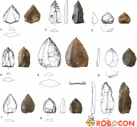 Vũ khí đá ở hang động Nam Phi vừa được các nhà khoa học công bố là bằng chứng con người đã nắm vững kỹ thuật tạo ra vũ khí cách đây khoảng 77.000 năm.