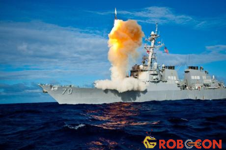 Hệ thống đánh chặn tên lửa đạn đạo Aegis (ACS) là hệ thống vũ khí hải quân được triển khai di động trên biển.