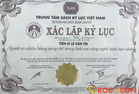 Tổ chức kỷ lục Việt Nam xác lập tiến sĩ Lê Văn Tri có nhiều bằng sáng chế trong lĩnh vực công nghệ sinh học nhất