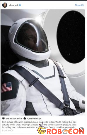 Elon musk công bố hình ảnh chính thức về bộ đồ phi hành gia mới.