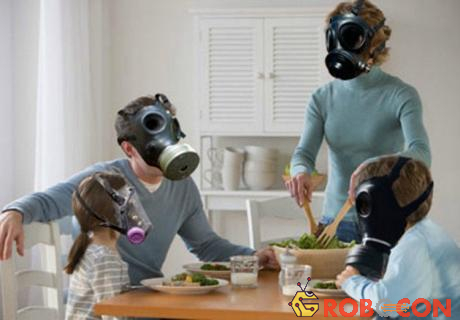 Bạn nên làm sạch nhà cửa thường xuyên để làm giảm sự phơi nhiễm EDCs. 