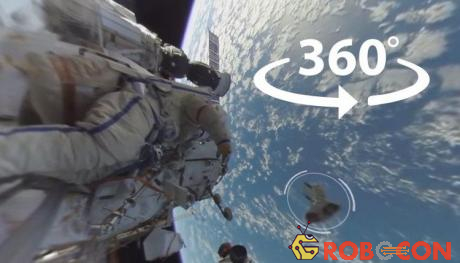 Đoạn video ghi lại những cảnh tượng tuyệt đẹp trong chuyến đi bộ ra ngoài không gian dài 7,5 giờ trong tháng 8.