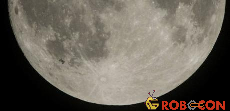 Siêu trăng năm nay lớn hơn 7% và sáng hơn 16% so với trăng tròn thông thường. 