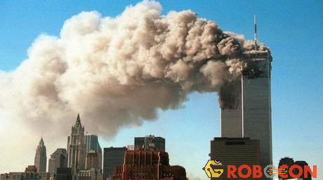 Tháp Đôi ở New York bốc cháy vì bị không tặc đâm máy bay vào
