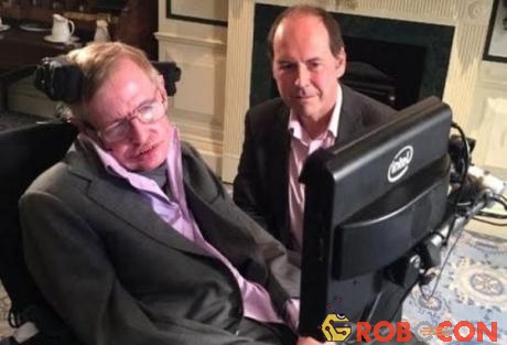 Giáo sư Hawking đang sử dụng phần mềm mới để nói chuyện