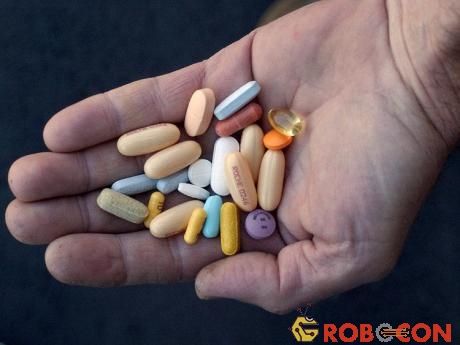 Những loại thuốc kết hợp duy trì sự sống cho người nhiễm HIV