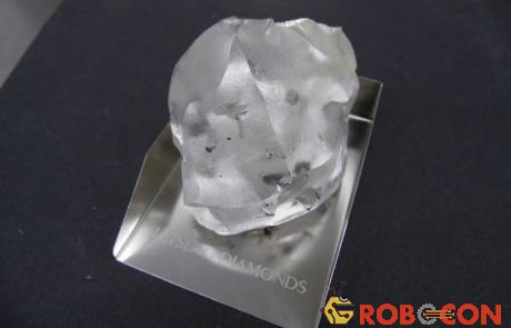 Viên kim cương nặng 910 carat vừa được tìm thấy ở châu Phi.