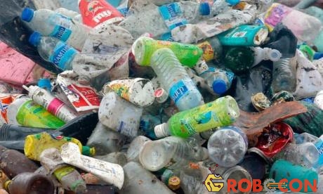 Chai nhựa chúng ta vứt đi hàng ngày sẽ tồn tại đến hàng trăm năm.