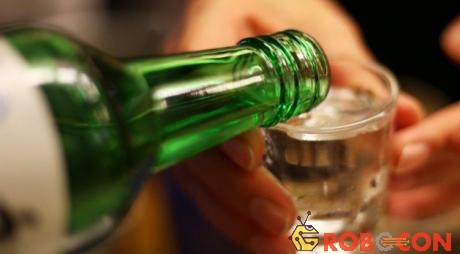  Các nhà khoa học đang tìm cách giảm thiểu tác động tiêu cực của rượu lên cơ thể người