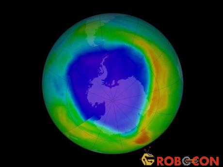 Chất cấm CFC góp phần vào sự suy giảm ozone trong tầng khí quyển cao.