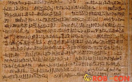Chữ viết trên giấy Papyrus của người Ai Cập
