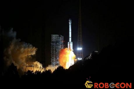Tên lửa đẩy đã không may bị rơi xuống gần một ngôi làng địa phương ở thị trấn Niu Chang