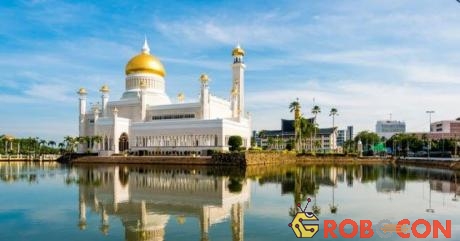 Thánh đường Hồi giáo Jame Assr Hassanil Bolikah Mosque ở Brunei 