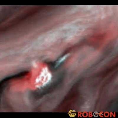 Vùng màu đỏ tươi là những đám mây nước khổng lồ nằm sâu bên dưới siêu bão màu đỏ