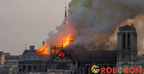 Vụ hỏa hoạn ở Nhà thờ Đức bà Paris được coi là một thảm họa tồi tệ cho văn hóa nghệ thuật thế giới.