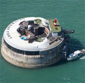 Cải tạo pháo đài Spitbank thành một khách sạn ngoài biển