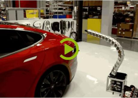 Robot sạc điện tự động - Giải pháp cho người mua xe ô tô điện