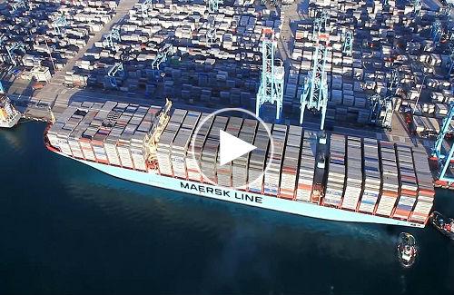 Chiêm ngưỡng Mary Maersk - Chiếc tàu biển lớn nhất thế giới