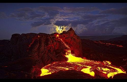 Chiêm ngưỡng những bức ảnh chụp  dung nham núi lửa tuyệt đẹp