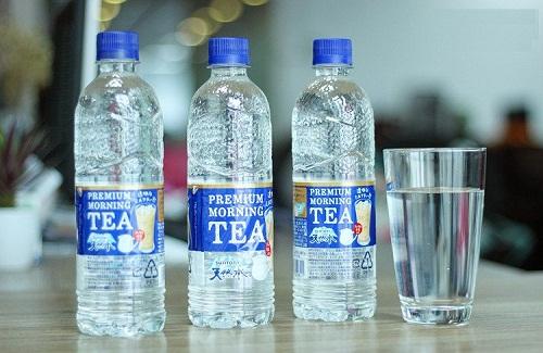 Người Nhật nghĩ ra "nước lọc vị trà sữa" chỉ từ một phương pháp rất đơn giản