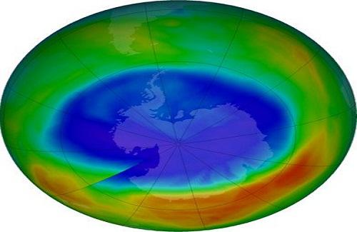 Vì sao lỗ hổng tầng ozone tập trung ở Nam Cực?