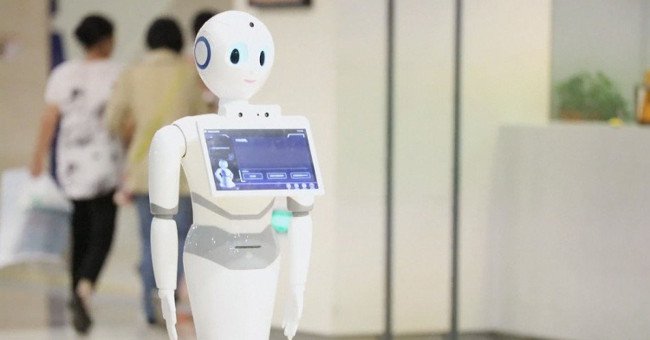 Lần đầu tiên, một robot có trí tuệ nhân tạo vượt qua kỳ thi cấp bằng y khoa