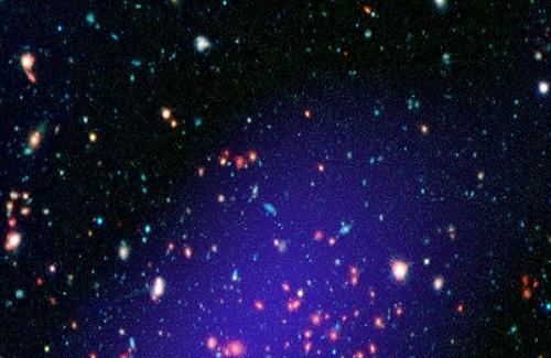 Phát hiện cụm thiên hà khổng lồ cách Trái đất 8,5 tỷ năm ánh sáng