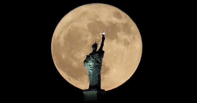 Hiện tượng "trăng sói" sẽ xuất hiện ở Mỹ vào ngày đầu năm mới
