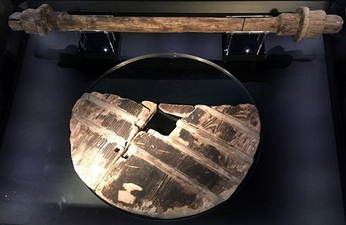 Nhà khảo cổ hoang mang với bánh xe tiên tiến 5.300 năm tuổi