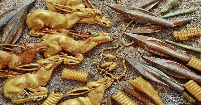 Phát hiện kho báu vô giá 2.800 tuổi trên núi ở Kazakhstan