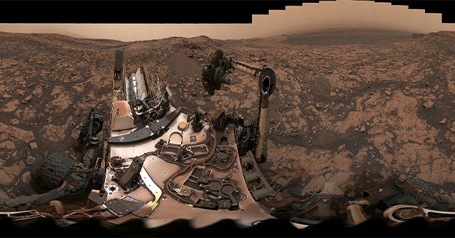 Ảnh chụp selfie choáng ngợp của tàu thăm dò Curiosity ngay trên sao Hỏa