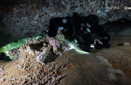Phát hiện mỏ cổ kỳ lạ 12.000 năm tuổi dưới nước ở bờ biển Mexico