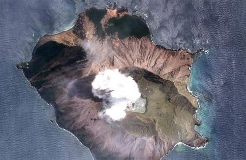 Các nhà khoa học New Zealand công bố phát minh hệ thống cảnh báo núi lửa phun trào