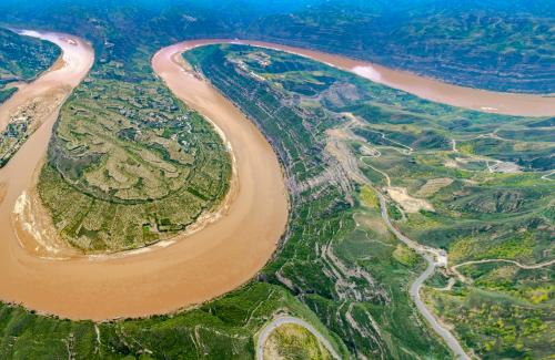Nước sông Hoàng Hà kỳ lạ nhất trong 500 năm, chuyên gia cảnh báo nguy cơ thảm khốc cho Trung Quốc
