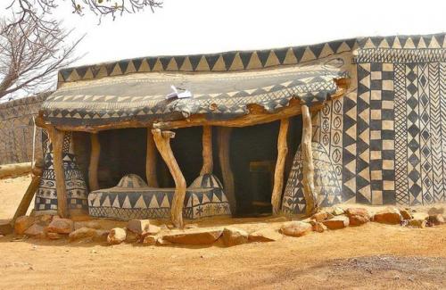 Ghé thăm ngôi làng cổ có một không hai ở châu Phi