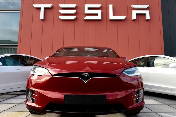 Tesla đang "chiêu mộ" kỹ sư phần mềm để phát triển game trong ô tô  Tin nóng