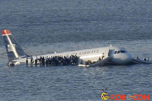Máy bay vẫn có thể tiếp đất an toàn dù chết động cơ